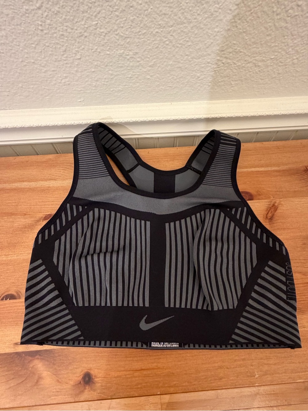 Nike Women's High-Impact Sports Bra size M